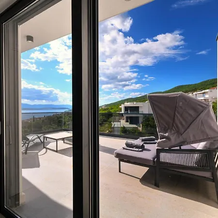 Luxurious Sea-view 3br With Private Pool-villa Quadris-crikvenica * Crikvenica