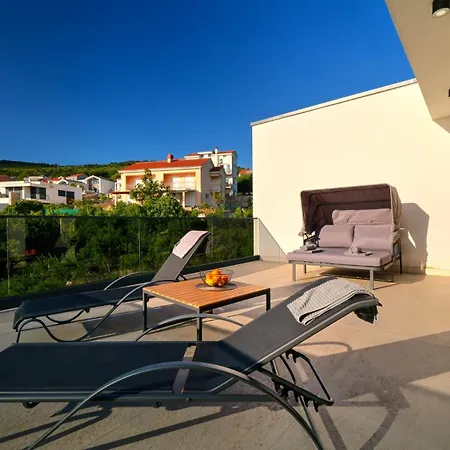 Luxurious Sea-view 3br With Private Pool-villa Quadris-crikvenica * Crikvenica