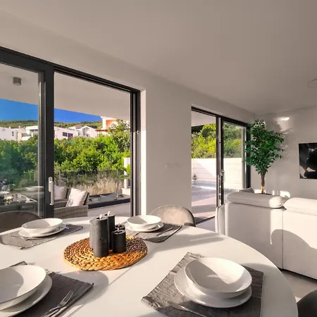 Appartamento Luxurious Sea-view 3br With Private Pool-villa Quadris-crikvenica
