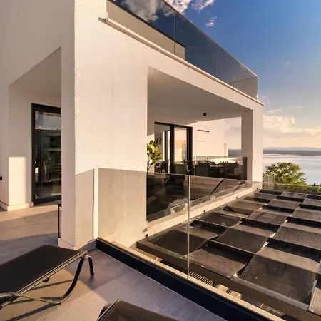 Luxurious Sea-view 3br With Private Pool-villa Quadris-crikvenica Crikvenica