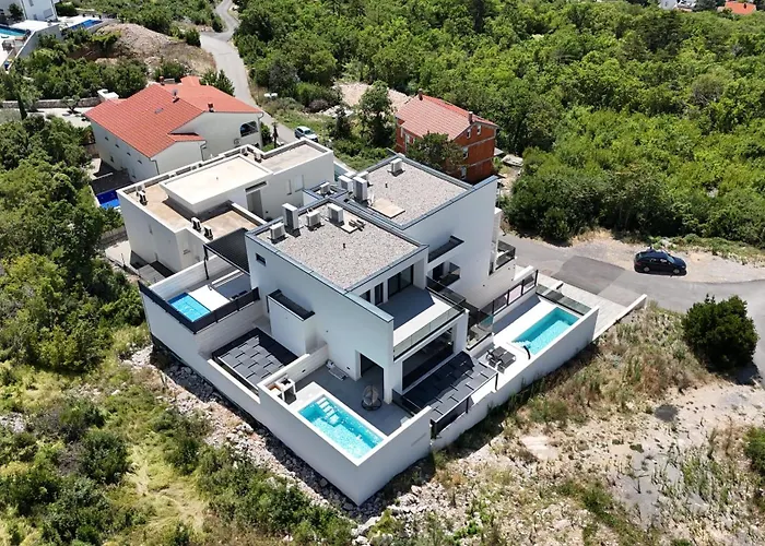 Luxurious Sea-view 3br With Private Pool-villa Quadris-crikvenica Appartement Crikvenica